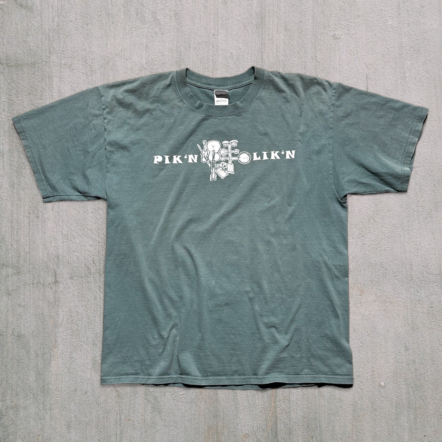Vintage Pik'N Lik'N Tee - XL