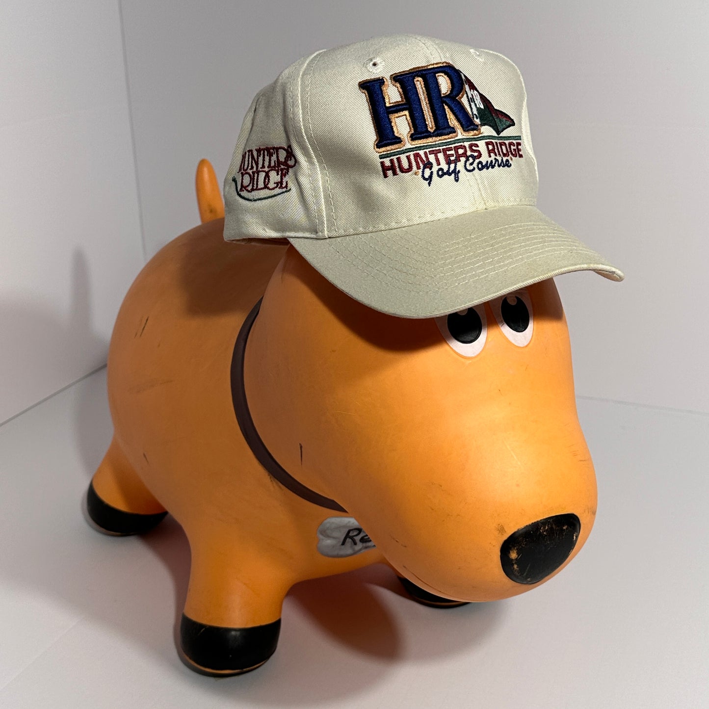 Vintage Hunters Ridge Golf Course Adjustable Hat