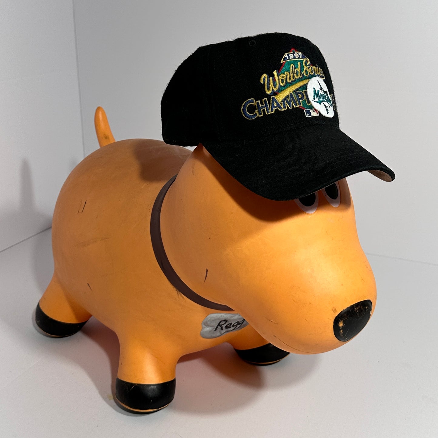 Vintage Marlins World Series Clubhouse Cap Snapback Hat