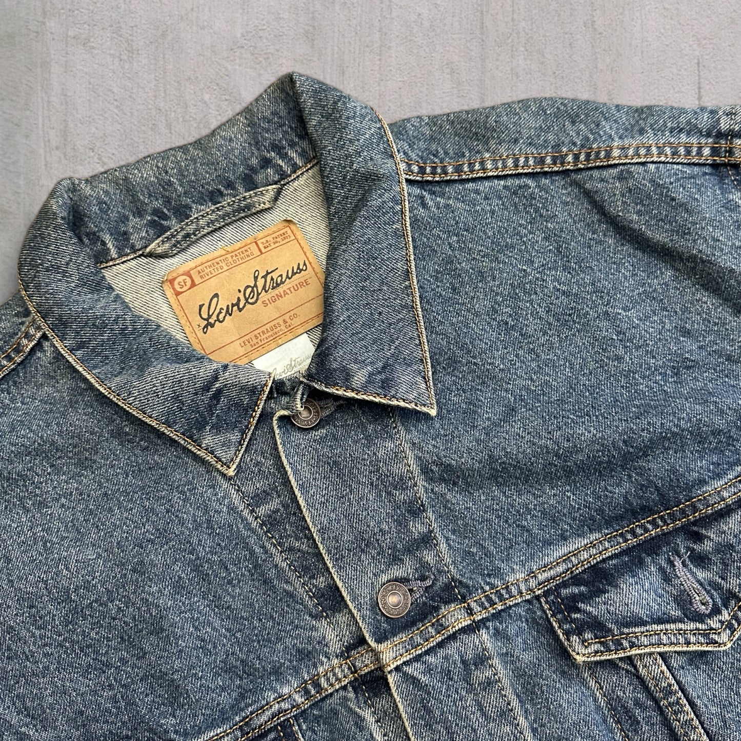 Vintage Levi Strauss Denim Trucker Jacket - XL