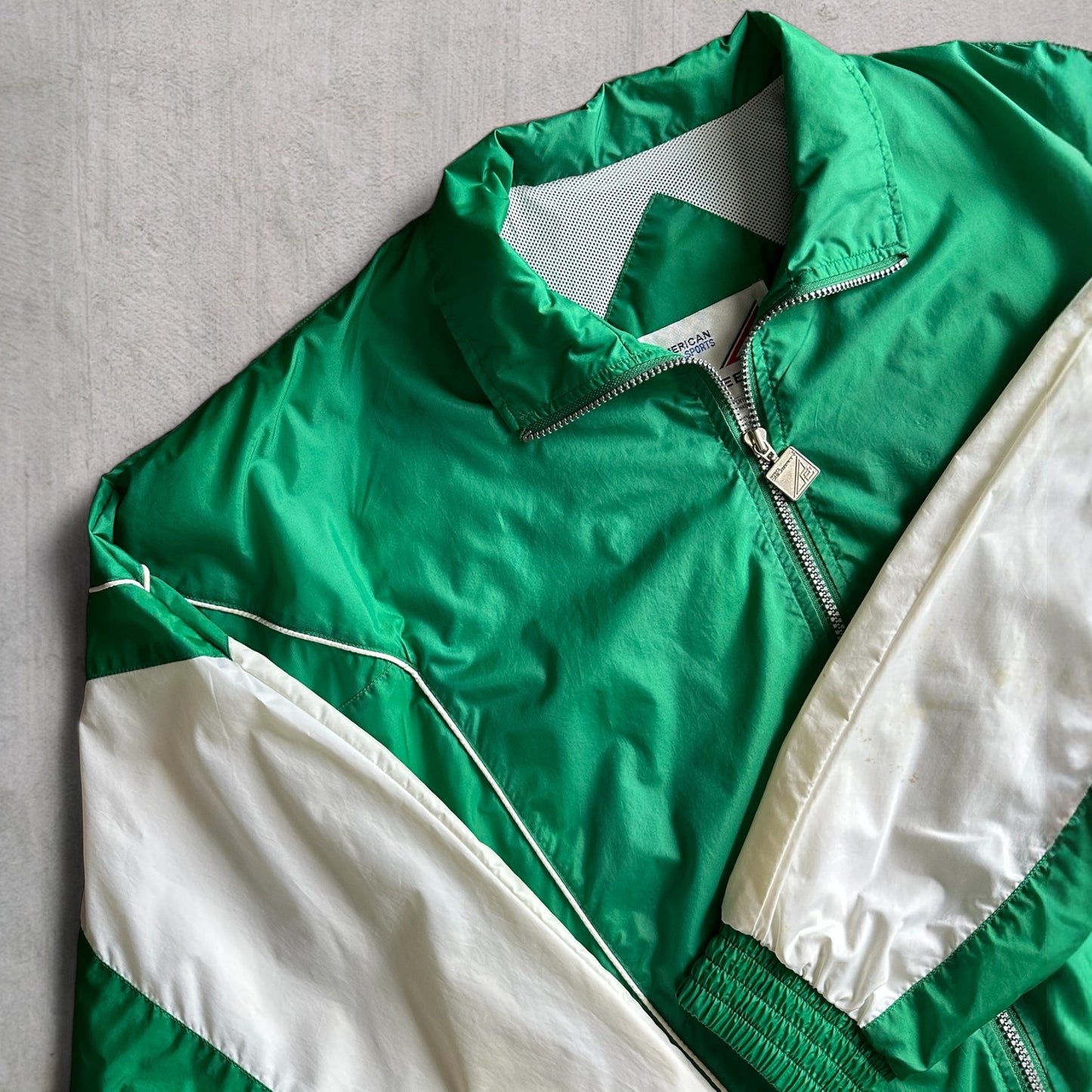 Vintage Green Band Windbreaker - L