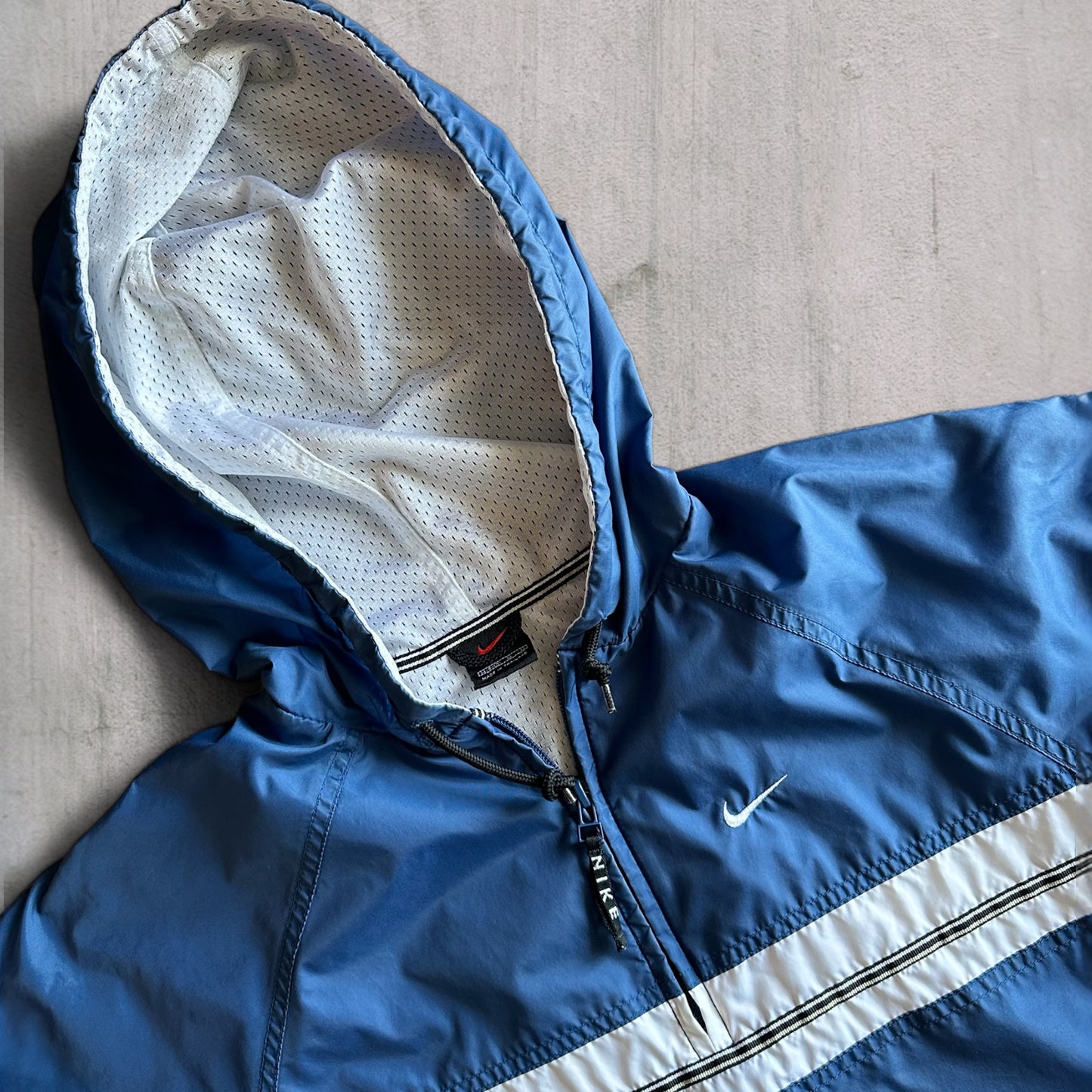 Vintage Nike Windbreaker Zip-Up - M