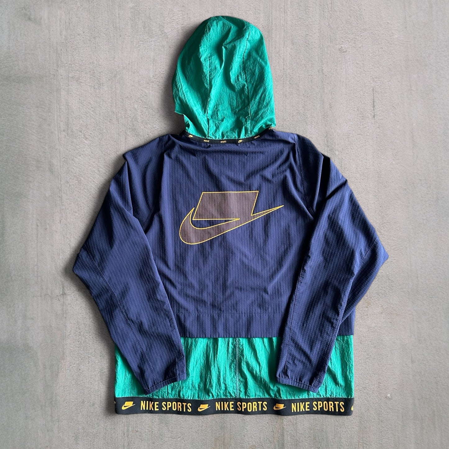 Vintage Nike Windbreaker - L