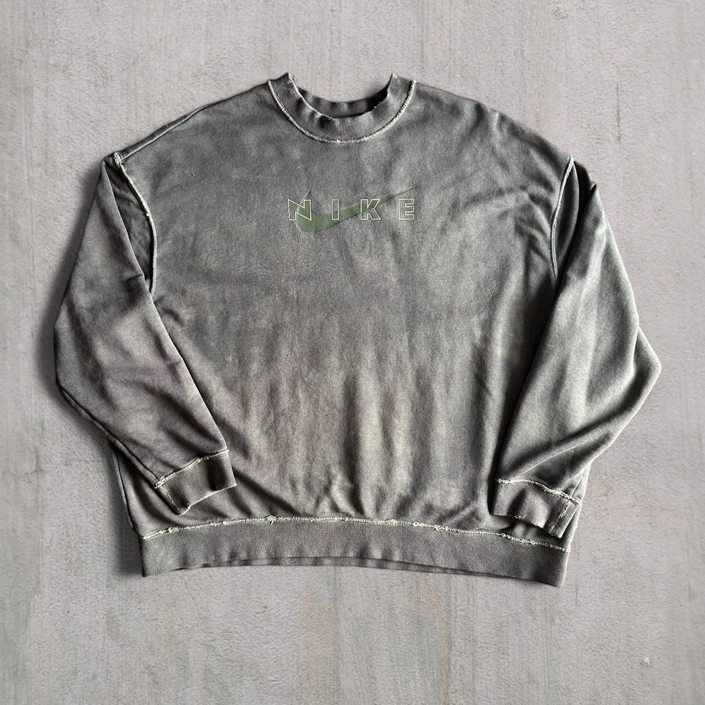 Vintage Nike Crewneck (Green) - M
