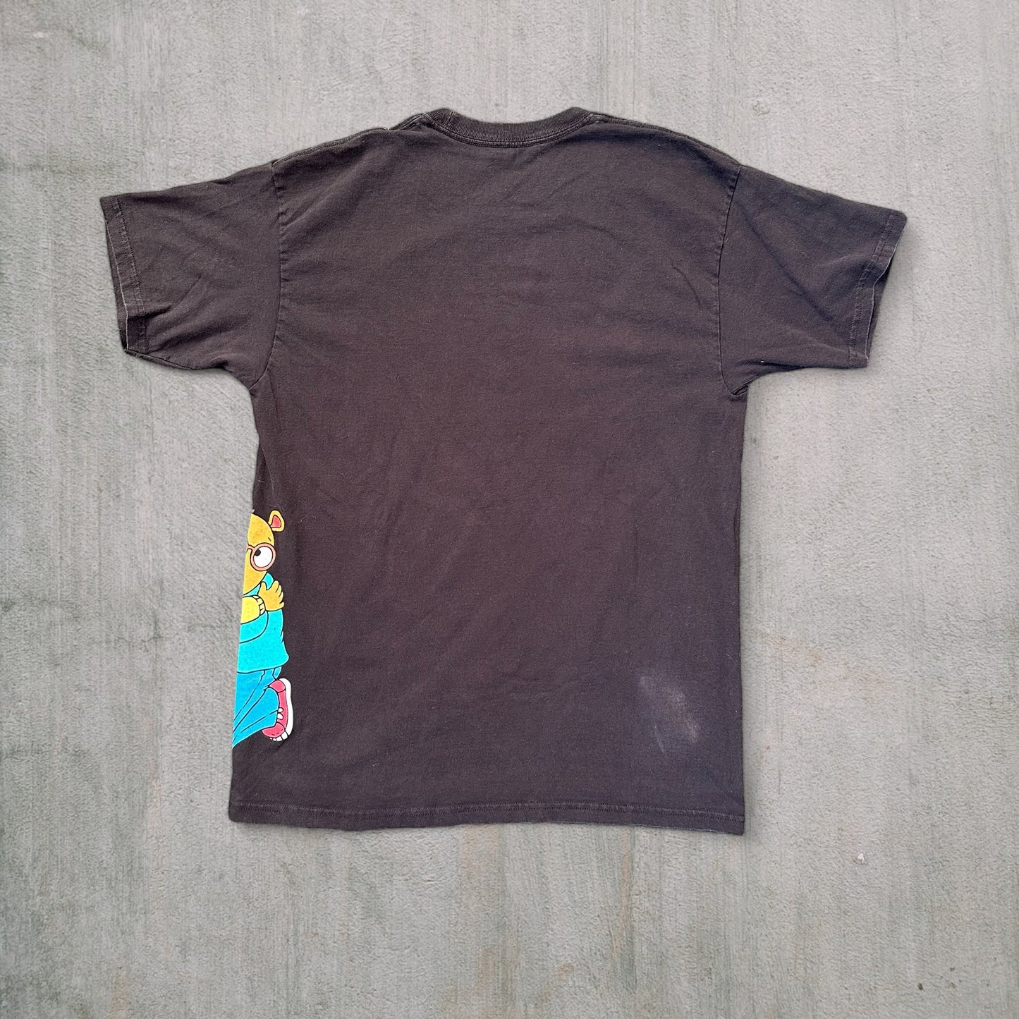 Vintage Arthur 'HUGS NOT DRUGS' Tee - L